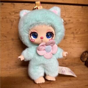 Liila lucky cat blind box plush pendent- Mint Blue
